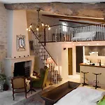Guest house Chateau Latour Segur & Lussac (Gironde)