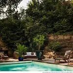 Chateau Latour Segur & Guest house 4*
