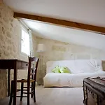 Chateau Latour Segur & Guest house