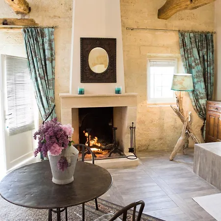 Château Latour Segur Suites&spa Casa de hóspedes Lussac (Gironde)