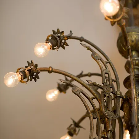 Chateau Latour Segur & ゲストハウス