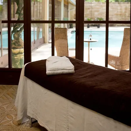 Pensjonat Chateau Latour Segur & 4*