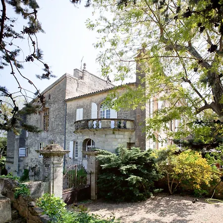 Chateau Latour Segur & Guest house Lussac (Gironde)
