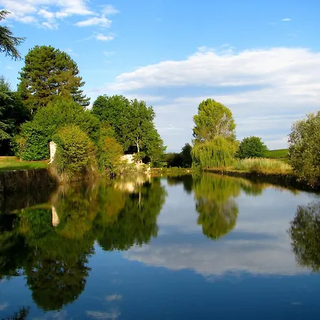 Chateau Latour Segur & Guest house 4*