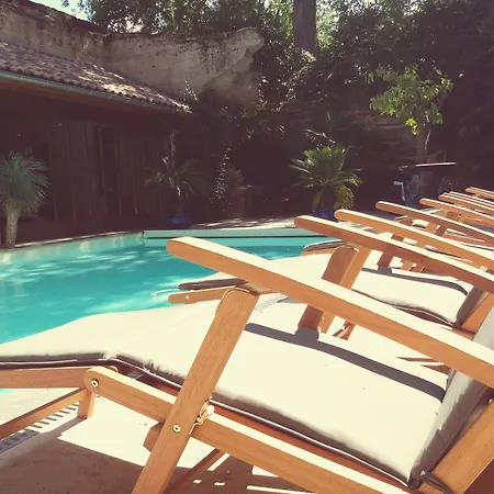 Chateau Latour Segur & 4* Lussac (Gironde)